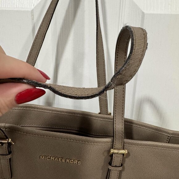 MICHAEL KORS Taupe Leather Jet‎ Set Tote Bag Purse Vacation Brunch Spring Summer - Picture 4 of 15